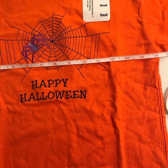 Youth embroidered small Halloween t shirt - Picture 5 of 5